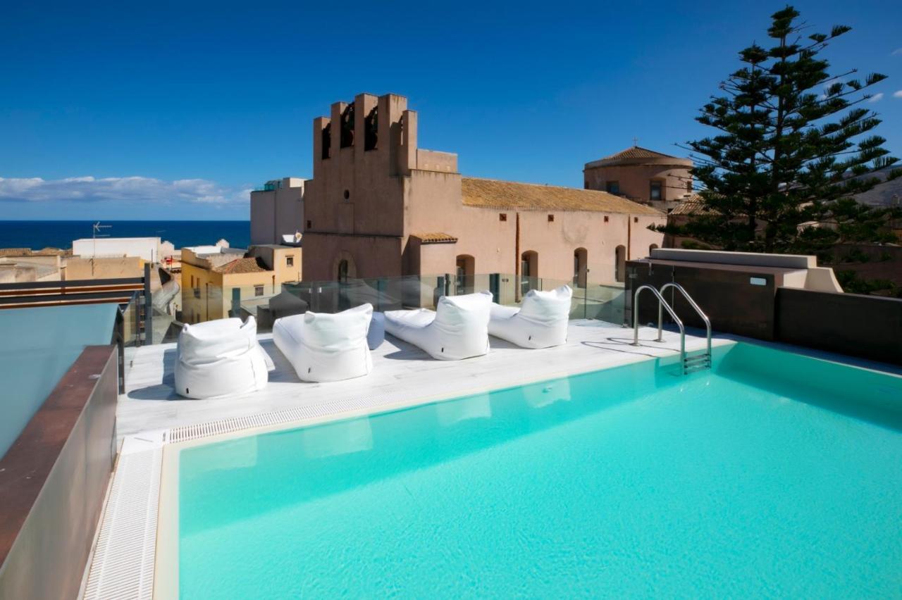 Aparthotel Azzoli - Apartments&skypool - Adults Only 4*